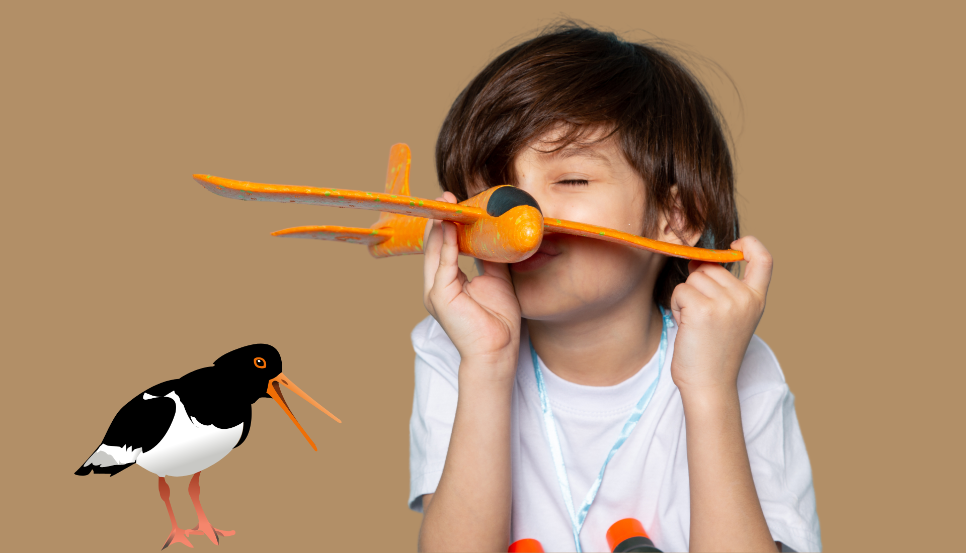 Niños aprendiendo inglés de forma creativa y motivadora en clase