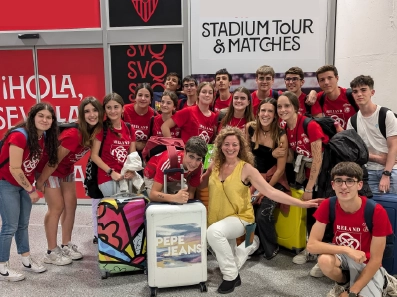 Estudiantes acompañados durante un curso de inglés en el extranjero en Irlanda
